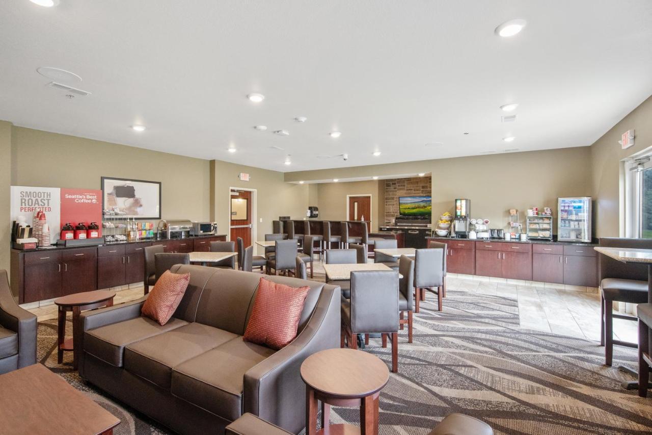 Cobblestone Hotel & Suites - Austin Exteriör bild